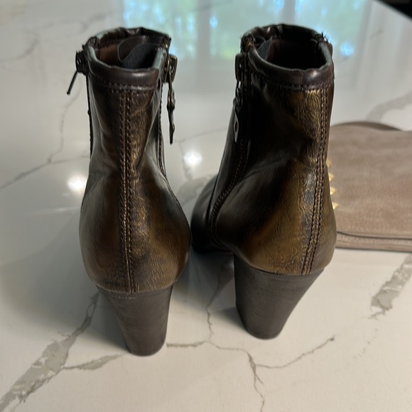 Business in the front; party in the back. NWT Vegan Leather Nine West Booties - Picture 4 of 5